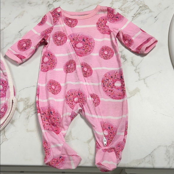 Mommy & Me pajama set - Picture 3 of 3